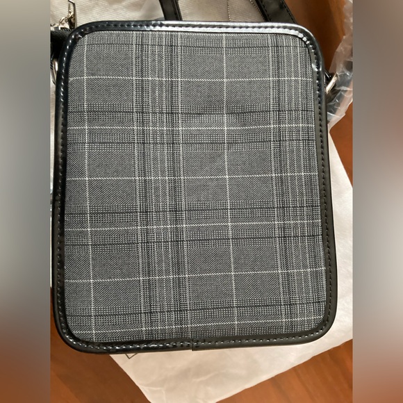 ++++FREE w $125 purchase++++
NWT Beijo shoulder bag, plaid, crossbody - Picture 17 of 17